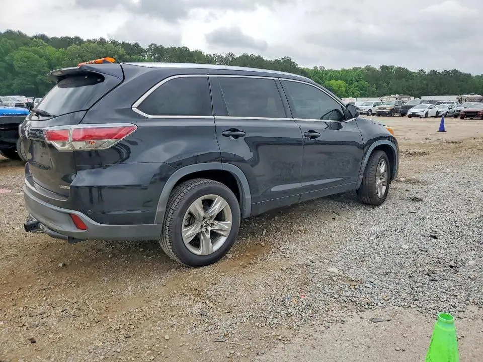 2016 TOYOTA HIGHLANDER LIMITED  