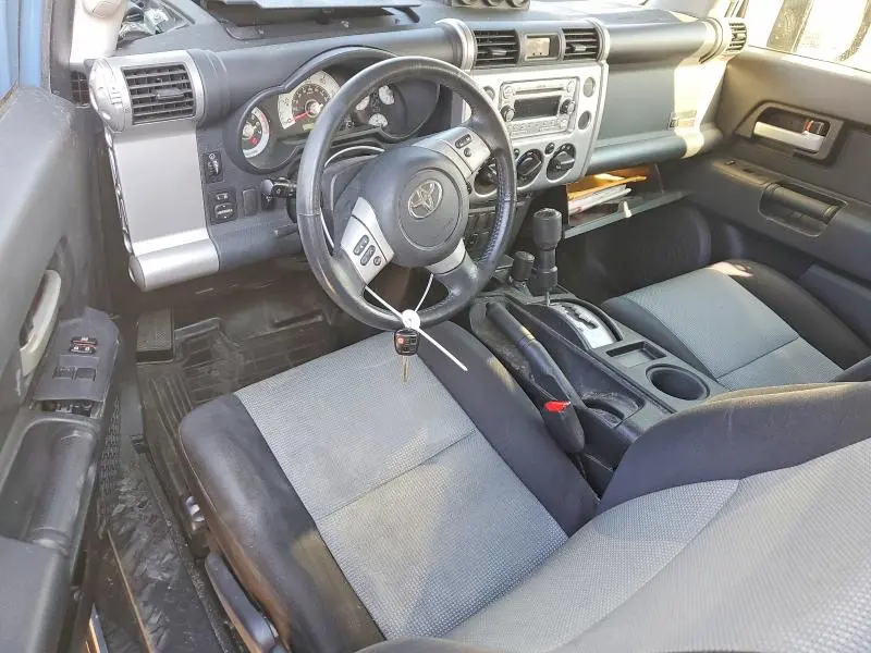2014 TOYOTA FJ CRUISER BASE  