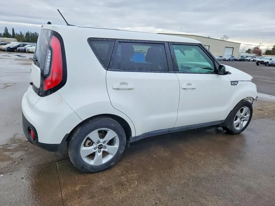 2018 KIA SOUL   
