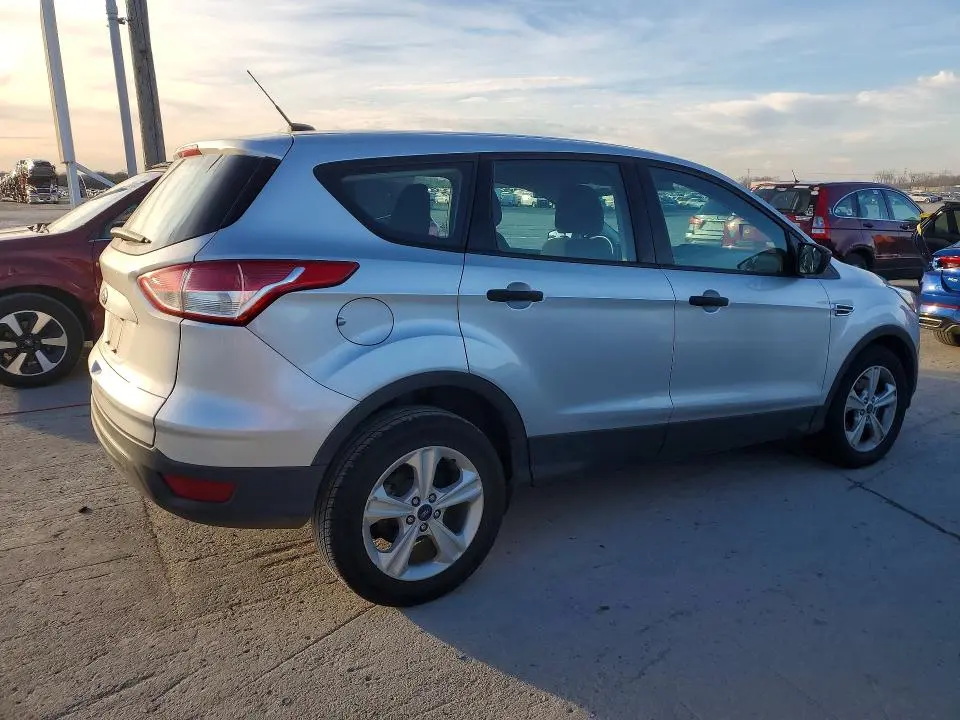 2016 FORD ESCAPE S  