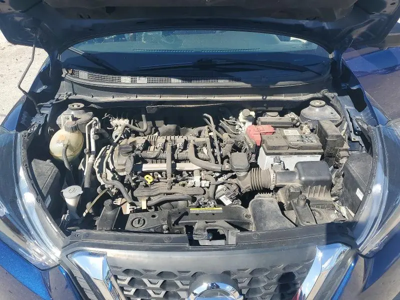 2018 NISSAN KICKS SR  