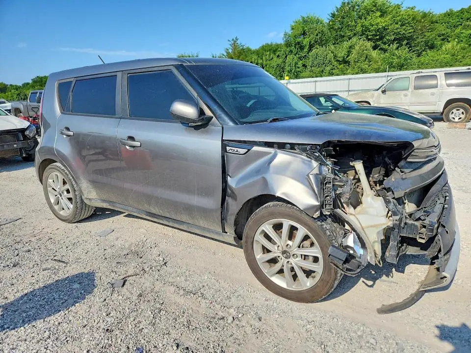 2019 KIA SOUL +  