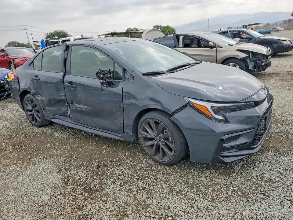 2024 TOYOTA COROLLA SE  