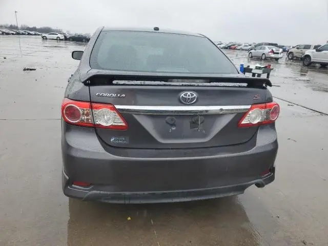 2013 TOYOTA COROLLA BASE  