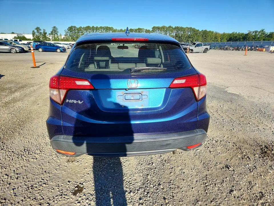 2017 HONDA HR-V LX  