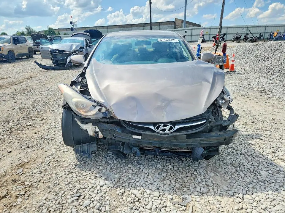 2013 HYUNDAI ELANTRA GLS  