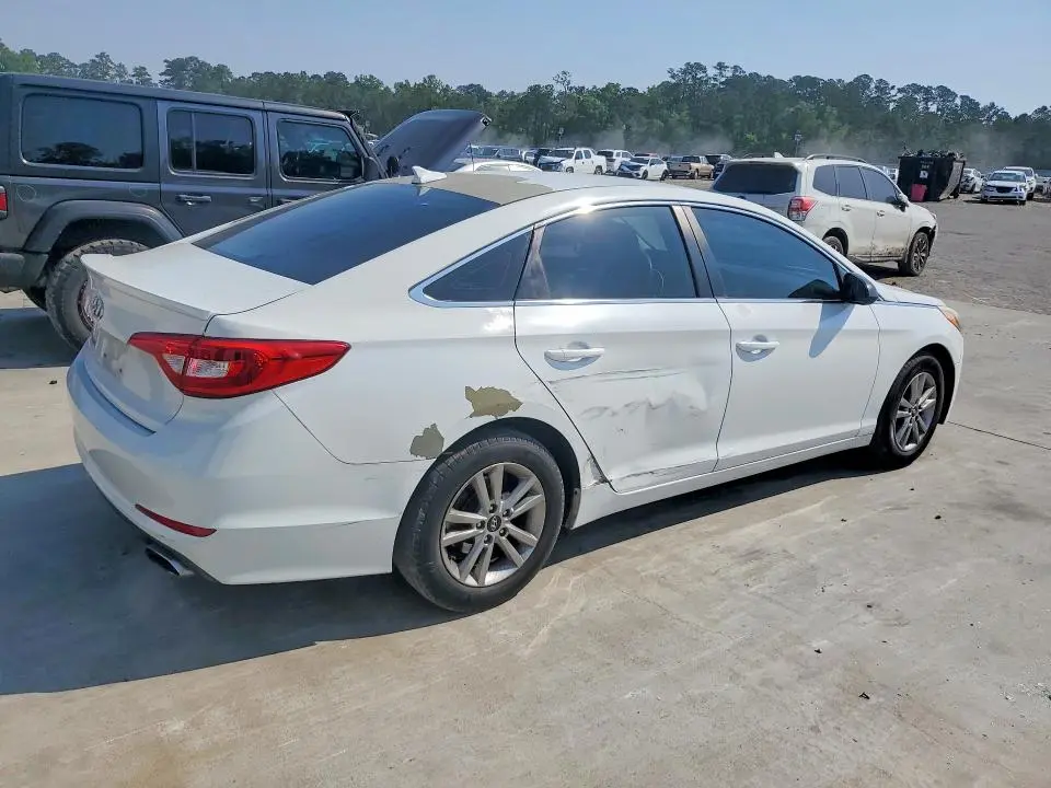 2017 HYUNDAI SONATA SE  