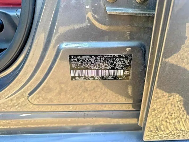 2016 LEXUS IS 300 BASE  