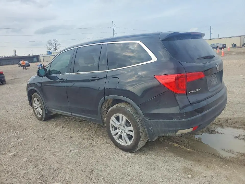 2018 HONDA PILOT LX  