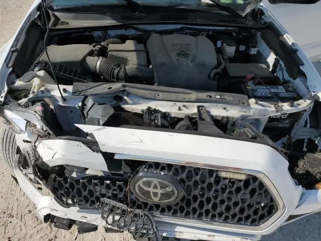 2018 TOYOTA TACOMA DOUBLE CAB  