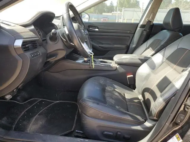 2019 NISSAN ALTIMA SR