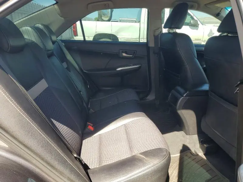 2012 TOYOTA CAMRY SE  