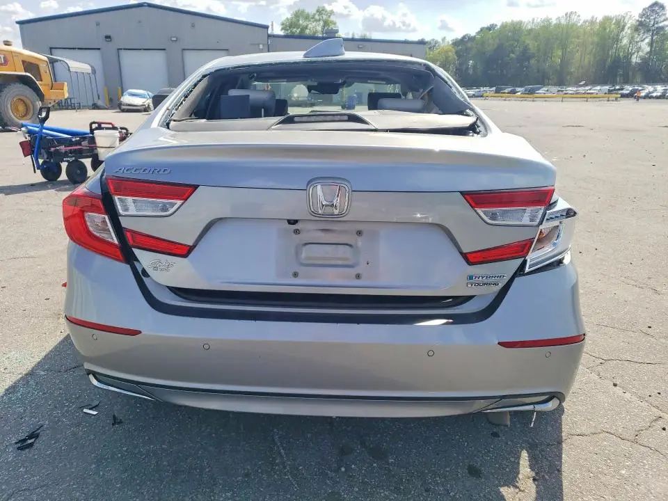 2019 HONDA ACCORD TOURING HYBRID  