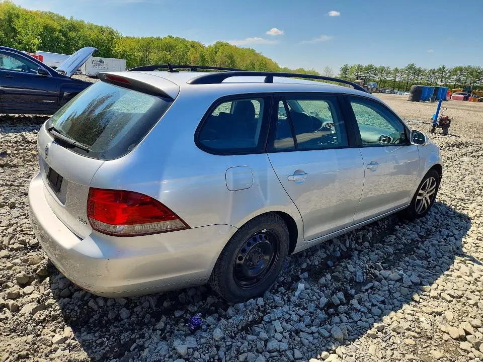 2012 VOLKSWAGEN JETTA S  