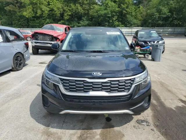 2021 KIA SELTOS LX  