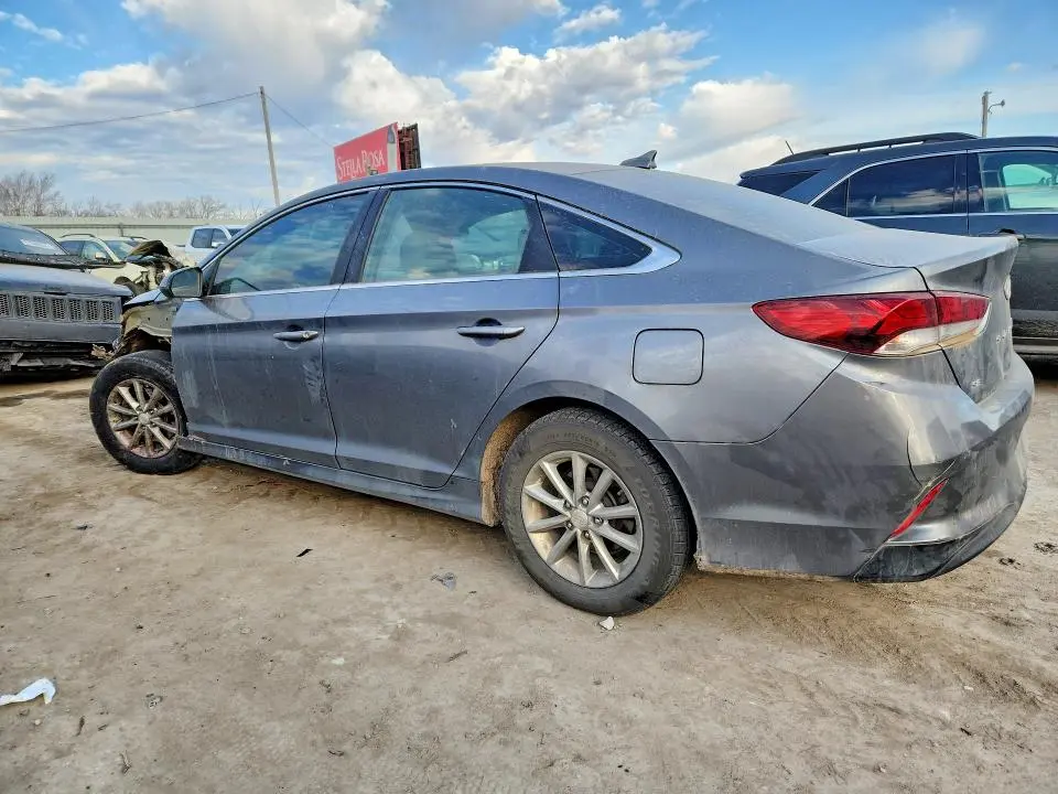 2019 HYUNDAI SONATA SE  