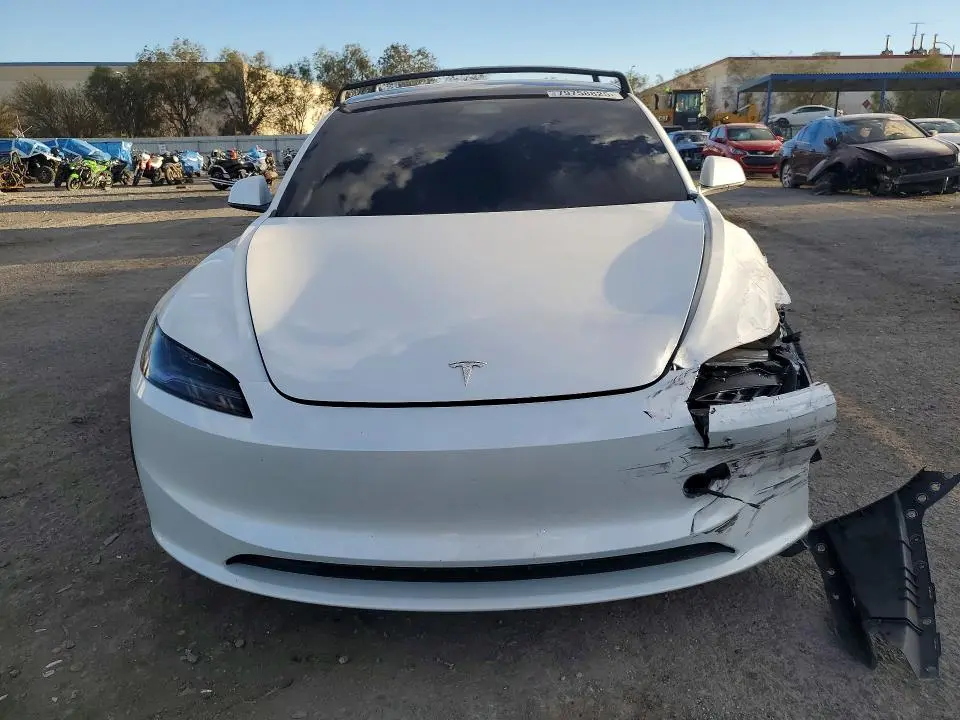 2025 TESLA MODEL 3   