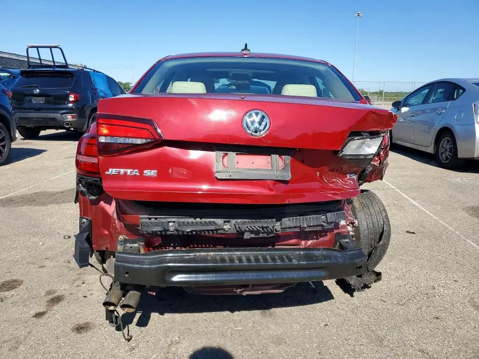 2017 VOLKSWAGEN JETTA SE  