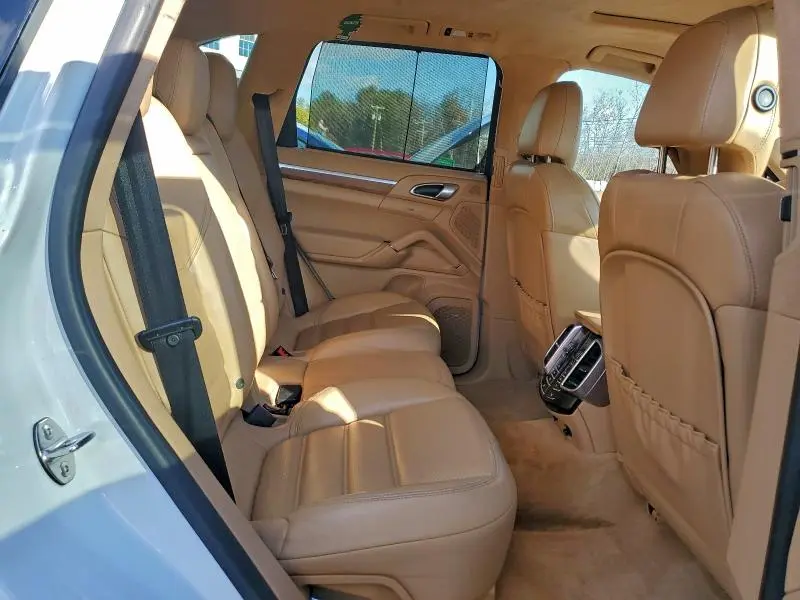 2014 PORSCHE CAYENNE TURBO  