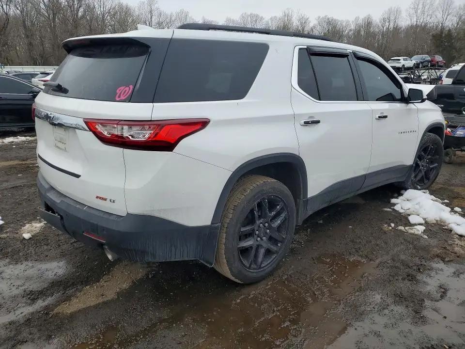 2020 CHEVROLET TRAVERSE LT  