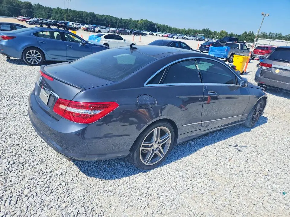 2011 MERCEDES-BENZ E 550  