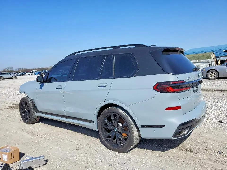 2025 BMW X7 XDRIVE40I  