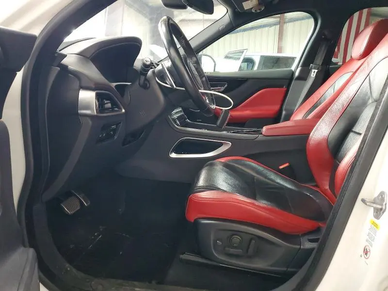 2017 JAGUAR F-PACE S  