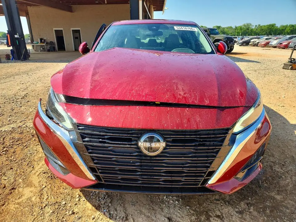 2023 NISSAN ALTIMA SL  