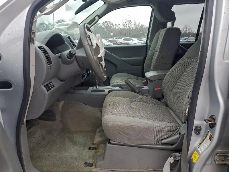 2016 NISSAN FRONTIER S  