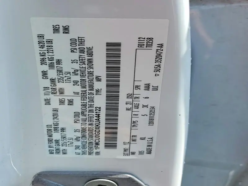 2019 FORD ESCAPE SE  