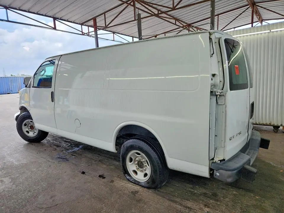 2016 GMC SAVANA G2500  