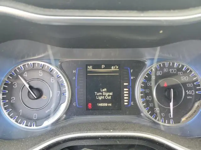 2016 CHRYSLER 200 LX  