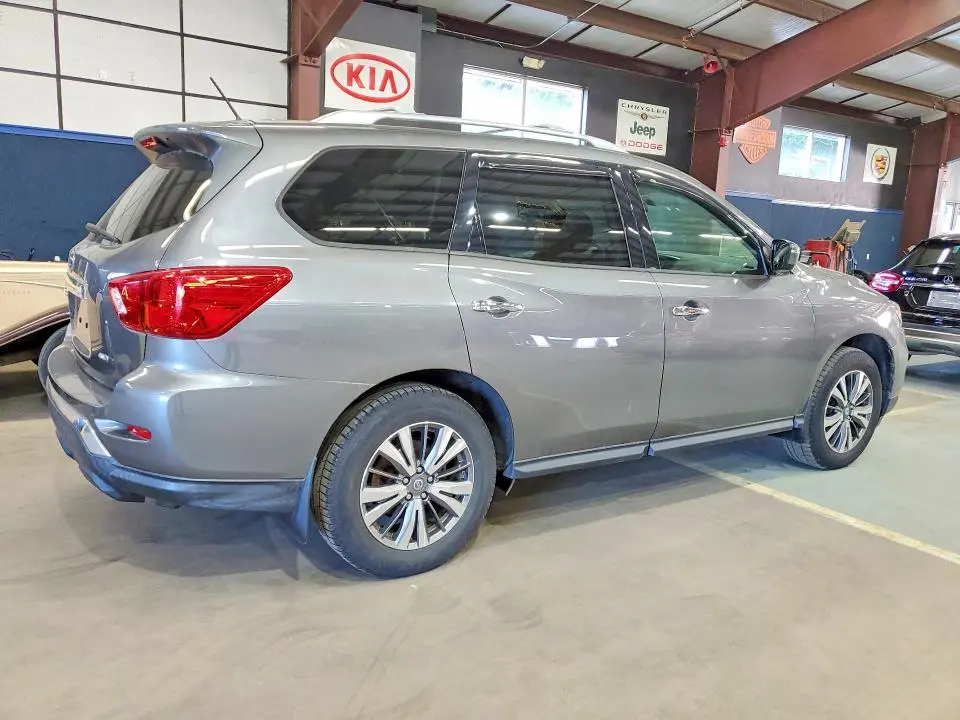 2018 NISSAN PATHFINDER S  