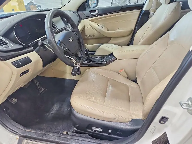 2015 KIA CADENZA PREMIUM  
