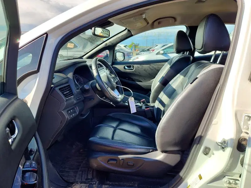 2018 NISSAN LEAF SL  