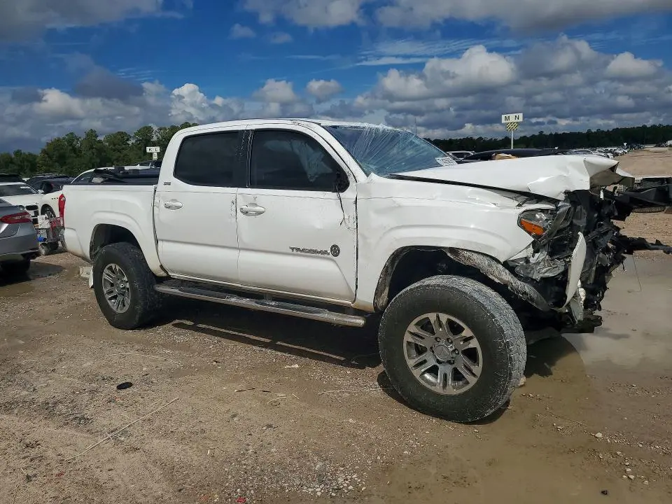 2016 TOYOTA TACOMA SR5 V6  