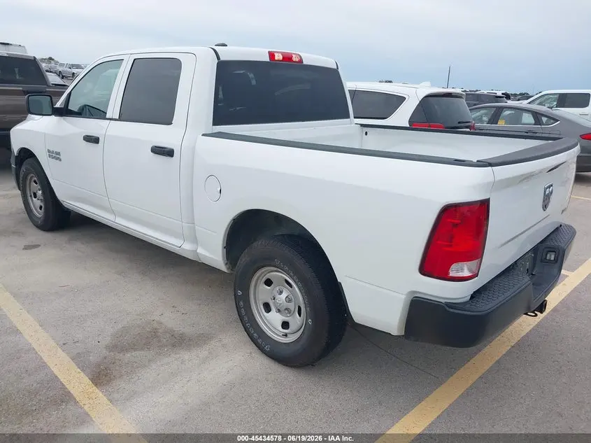 2018 RAM 1500 TRADESMAN  4X2 5'7 BOX