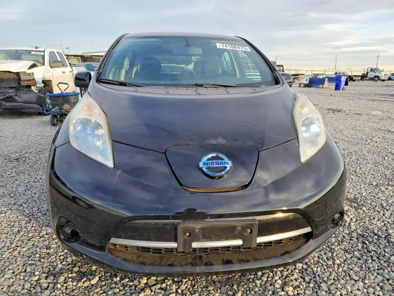 2013 NISSAN LEAF S  