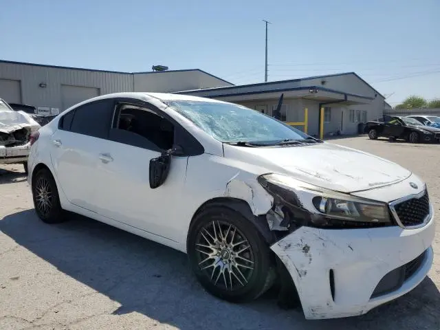 2017 KIA FORTE LX  