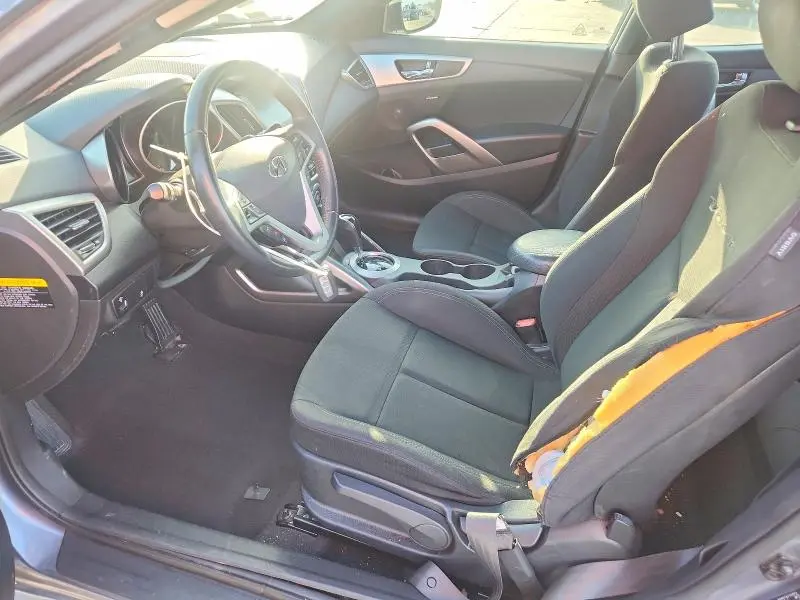 2017 HYUNDAI VELOSTER VALUE EDITION  