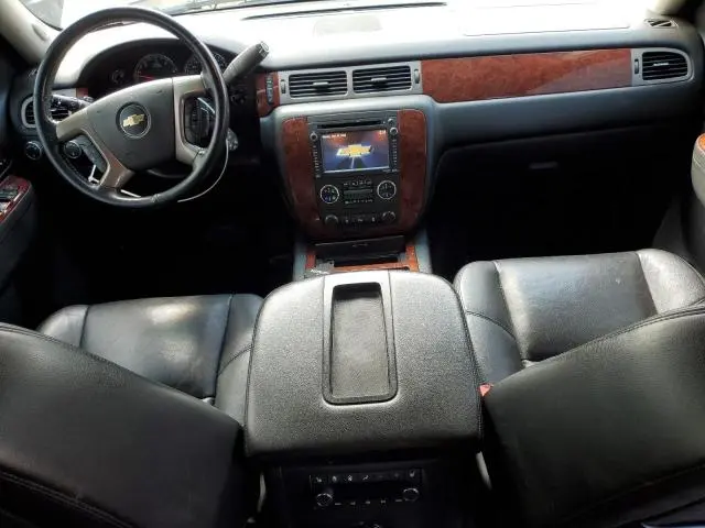 2013 CHEVROLET SUBURBAN K1500 LTZ  