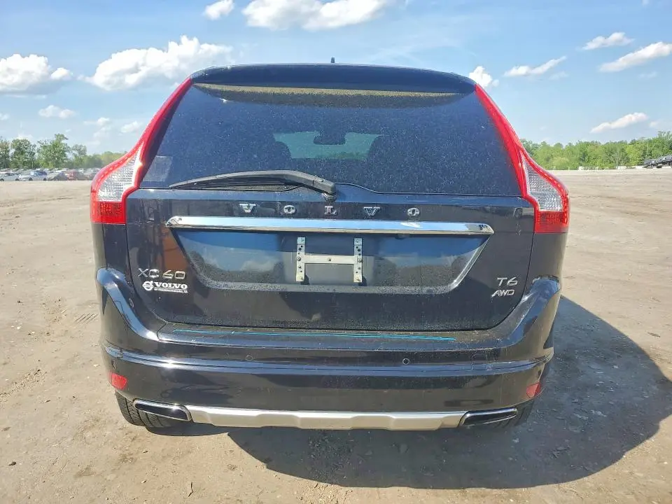 2014 VOLVO XC60 T6  