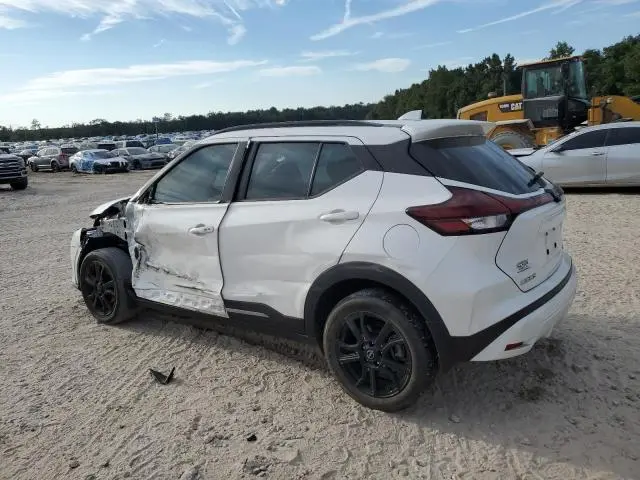 2023 NISSAN KICKS SR  