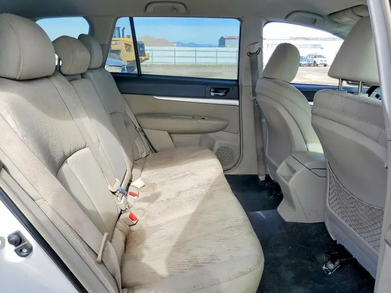 2011 SUBARU OUTBACK 2.5I PREMIUM  