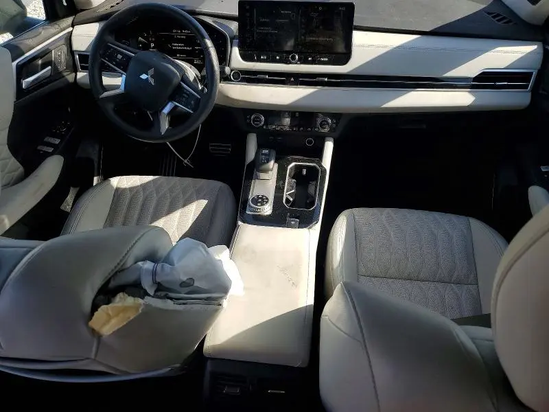 2025 MITSUBISHI OUTLANDER SEL  