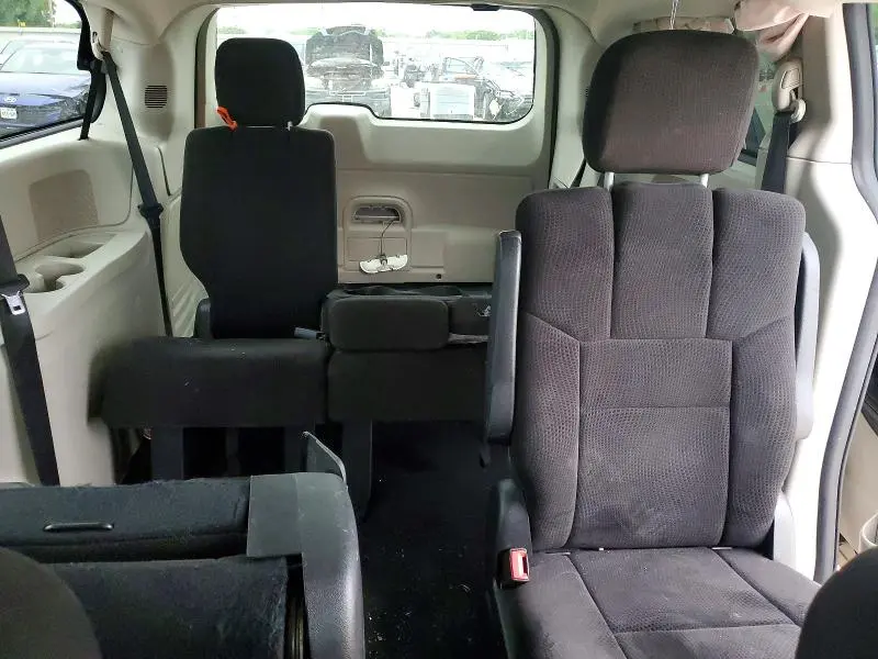 2013 DODGE GRAND CARA   