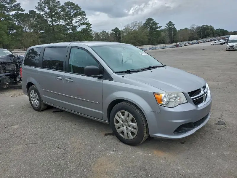 2017 DODGE GRAND CARAVAN SE  