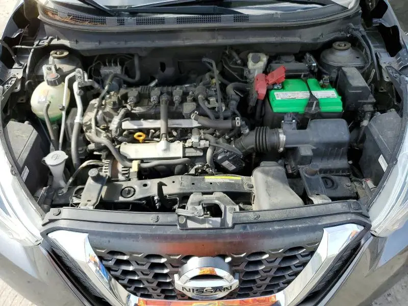 2020 NISSAN KICKS S  