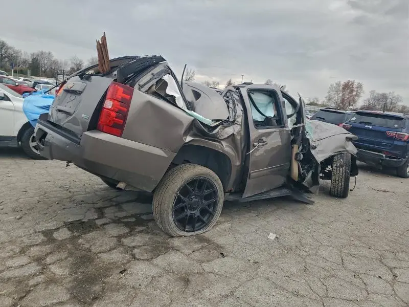 2012 CHEVROLET SUBURBAN K1500 LT  