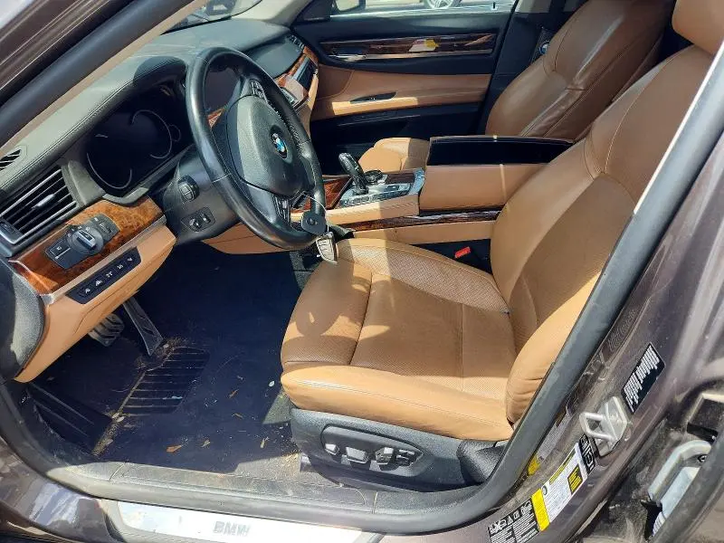 2014 BMW 750 LXI  